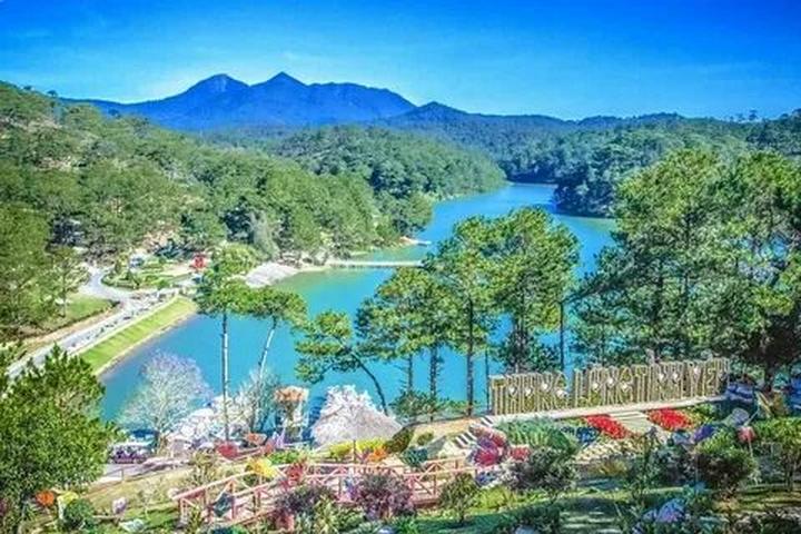 Sự Bùng Nổ Của Video Ngắn và Trí Tuệ Nhân Tạo: Vai Trò Thiết Yếu Của Đào Tạo Kỹ Năng Sáng Tạo Nội Dung_Sáng tạo nội dung